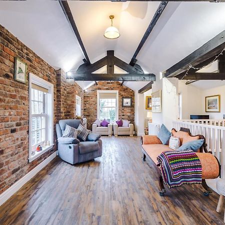 Belvedere House - Serene Countryside Escape - 4 Bedrooms Sleeps 8 샌드배치 외부 사진